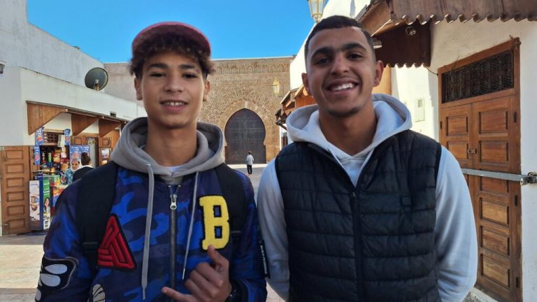 “علينا أن نستفيق”.. جمهور المغرب متفائل قبل المواجهة أمام الكاميرون في ربع نهائي كأس الأمم الأفريقية "علينا أن نستفيق".. جمهور المغرب متفائل قبل المواجهة أمام الكاميرون في ربع نهائي كأس الأمم الأفريقية