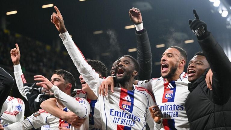 ليون وأستون فيلا يحسمان التأهل المباشر لثمن نهائي الدوري الأوروبي