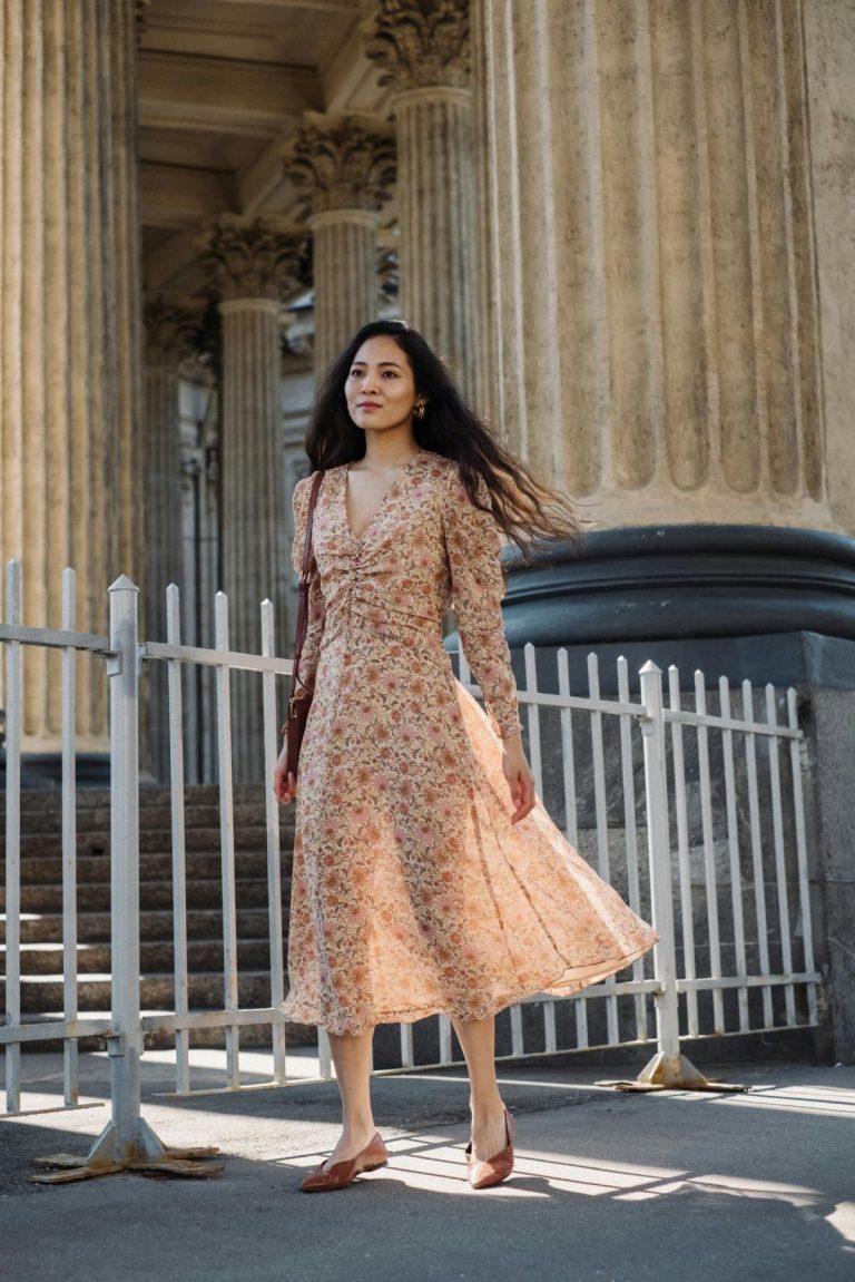 أزياء
                        تنسيقات جامعية بين الكاجوال والرسمي 
                        
                            26 شباط 2026