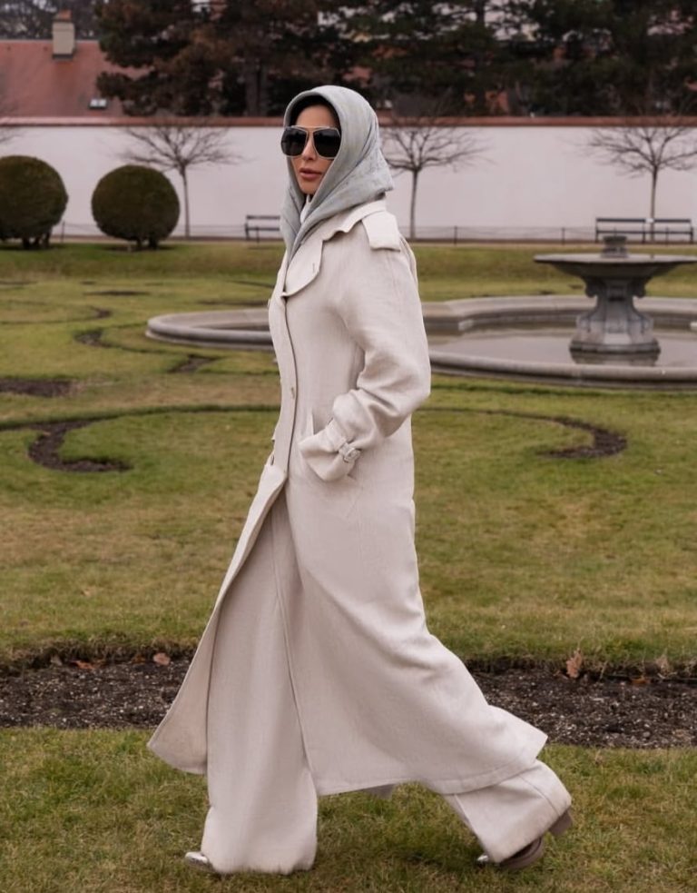 إطلالات النجوم
مهيرة عبدالعزيز تخطف الأنظار بجمالها بالعباءة والحجاب
18 شباط 2026 إطلالات النجوم
مهيرة عبدالعزيز تخطف الأنظار بجمالها بالعباءة والحجاب
18 شباط 2026