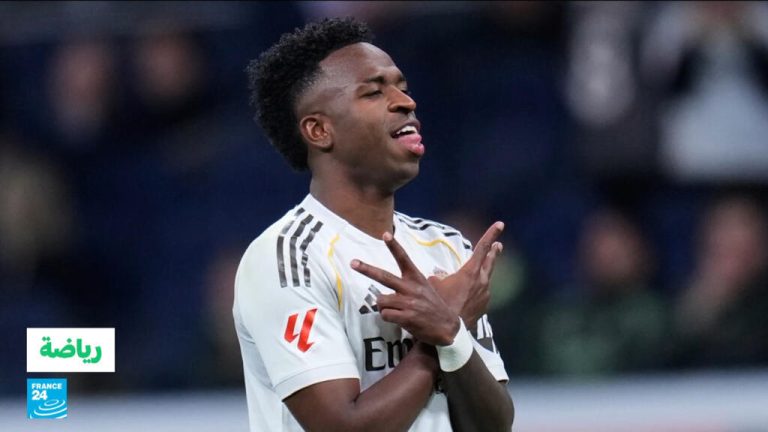 الدوري الإسباني: ريال مدريد يكتسح ريال سوسيداد ويعتلي الصدارة مؤقتا الدوري الإسباني: ريال مدريد يكتسح ريال سوسيداد ويعتلي الصدارة مؤقتا