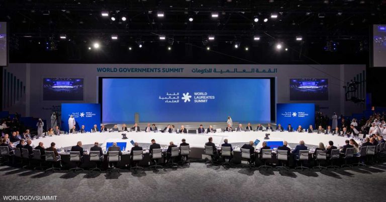 الذكاء الاصطناعي يتصدر أجندة اليوم الأول لقمة العلماء في دبي الذكاء الاصطناعي يتصدر أجندة اليوم الأول لقمة العلماء في دبي