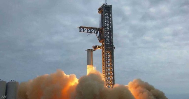 القمر أولا.."سبيس إكس" تؤجل خططها الخاصة بالرحلات إلى المريخ