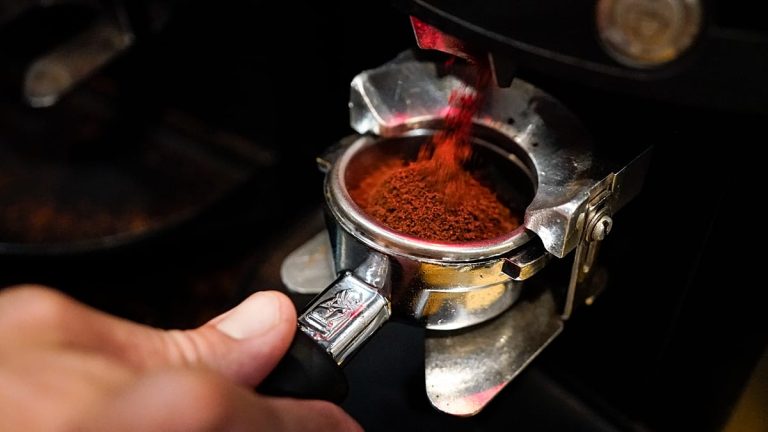 منع تسمية القهوة التركية في لبنان.. قرار جديد في بيروت يثير الجدل منع تسمية القهوة التركية في لبنان.. قرار جديد في بيروت يثير الجدل