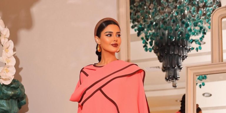 نظرة على إطلالات مدونات الموضة في الأسبوع من رمضان 2026 واللمسات البسيطة شعارهن.. بالصور