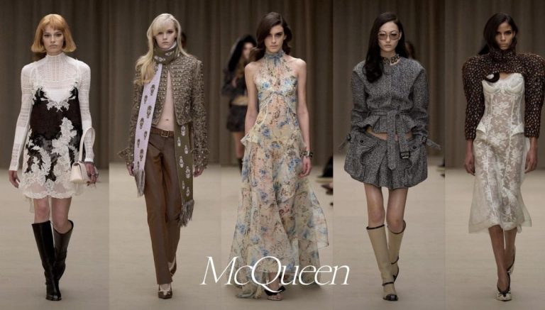 أسابيع الموضة
                        الفخامة والأناقة في مجموعة MCQUEEN لخريف/شتاء 26
                        
                            10 آذار 2026