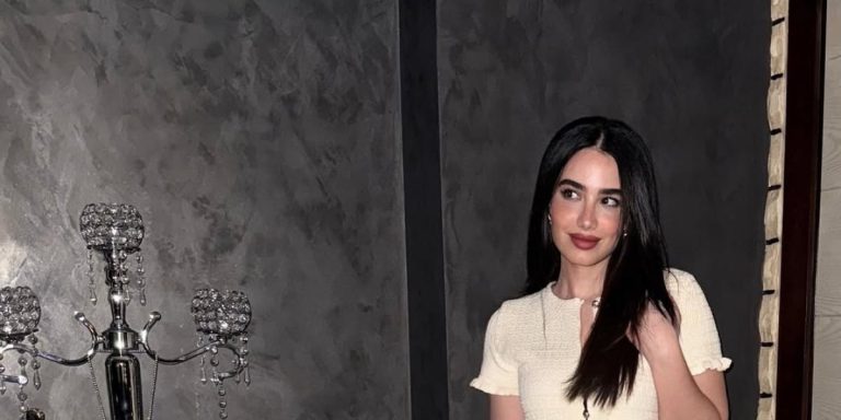 إطلالات العراقية أميمة جواد الشكرجي بطلة مسلسل "حمدية".. بين الأناقة الصباحية المريحة واللمسات المسائية الراقية