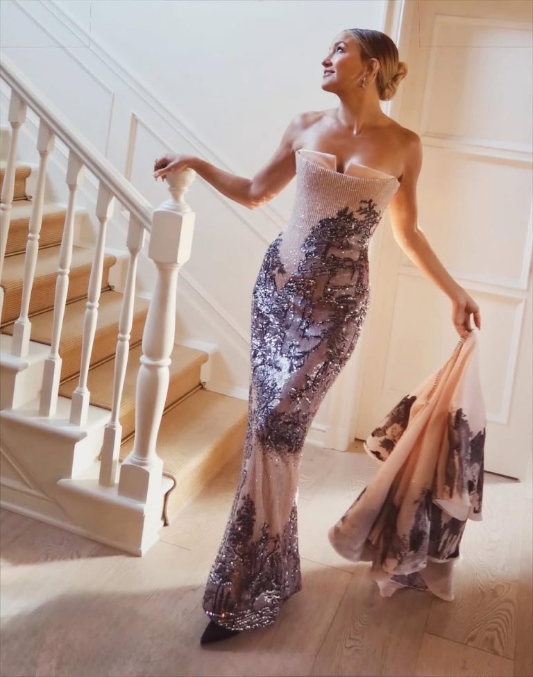 إطلالات النجوم
كيت هدسون بفستان مبهر من تصميم Miss Sohee
24 آذار 2026 إطلالات النجوم
كيت هدسون بفستان مبهر من تصميم Miss Sohee
24 آذار 2026