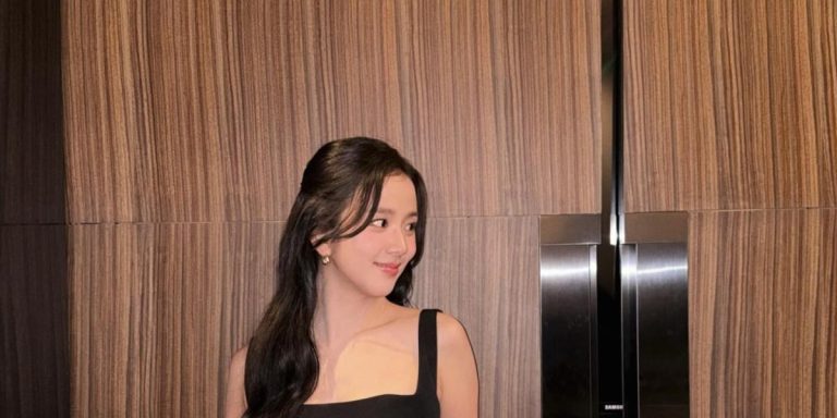 إطلالات تناسب الفتاة الرومانسية من خزانة جيسو نجمة مسلسل "Boyfriend on Demand" المنتظر على نتفليكس