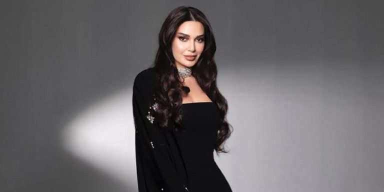 إطلالتك الرمضانية بتوقيع اللون الأسود من أحدث إطلالات النجمات