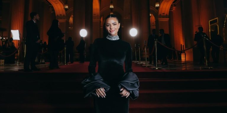 اكتشفوا أسلوب هنادي مهنا في اختيار إطلالاتها تزامنًا مع إثارتها الجدل بين جمهور “اتنين غيرنا” اكتشفوا أسلوب هنادي مهنا في اختيار إطلالاتها تزامنًا مع إثارتها الجدل بين جمهور "اتنين غيرنا"