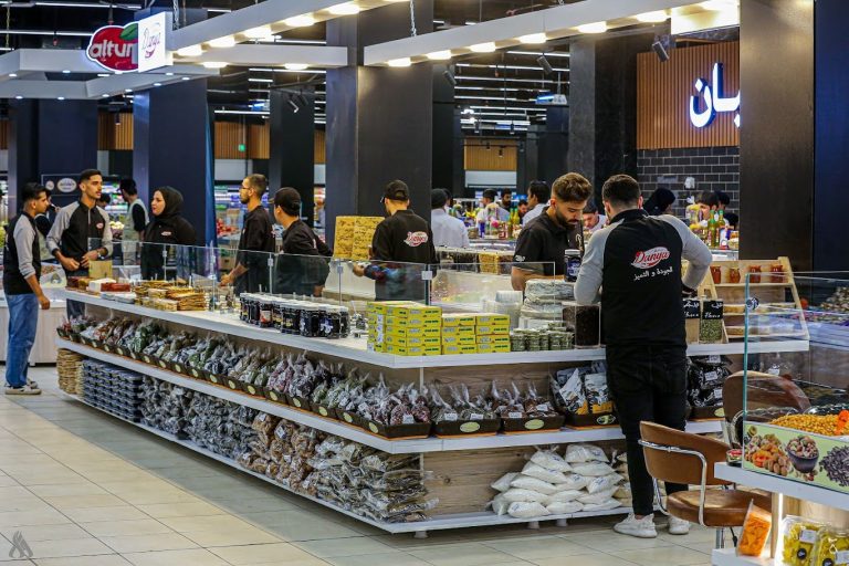 التجارة: السلة الغذائية والهايبر ماركت أسهما بتنظيم السوق والسيطرة على الأسعار