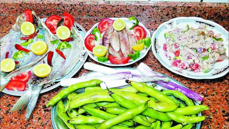 تحذيرات مصرية من الأسماك المملحة في العيد تحذيرات مصرية من الأسماك المملحة في العيد