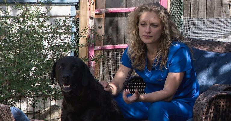 تسببت النقانق المليئة بالميثامفيتامين في إصابة صغار العائلة بالمرض مرتين. ولا تعرف الشرطة من المسؤول أو لماذا.