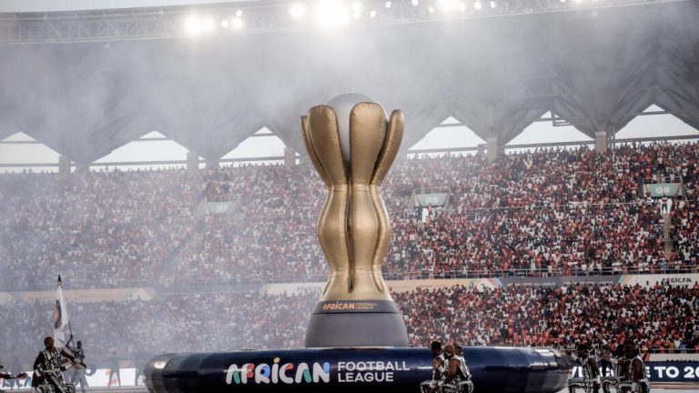 كأس الاتحاد الأفريقي: أولمبيك آسفي المغربي يطيح بمواطنه الوداد ويواجه اتحاد الجزائر في نصف النهائي