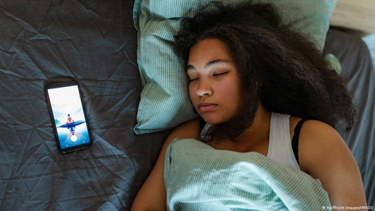 هل هناك من حل لاضطراب المشي أثناء النوم؟ هل هناك من حل لاضطراب المشي أثناء النوم؟