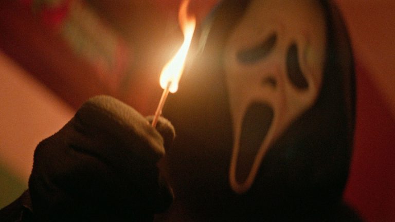 Scream 8 يحدد أخوات زوكرمان لكتابة تكملة Slasher