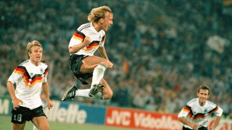 أفضل قمصان كأس العالم FIFA يبلغ عمرها 30 عاماً بالفعل أفضل قمصان كأس العالم FIFA يبلغ عمرها 30 عاماً بالفعل