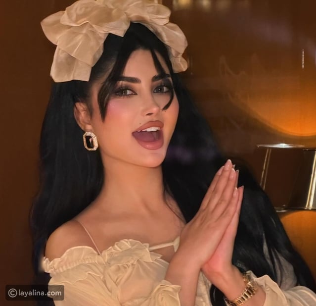 إطلالات السعوديات بتصاميم تجمع بين العصرية والأناقة إطلالات السعوديات بتصاميم تجمع بين العصرية والأناقة