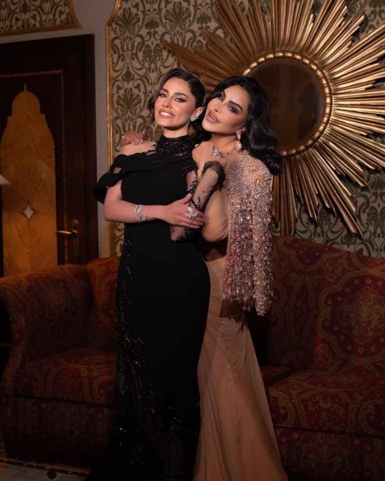 إطلالات النجوم
                        بين النعومة والدراما: أناقة استثنائية لأحلام وإلهام علي في ليلة مميزة
                        
                            20 نيسان 2026