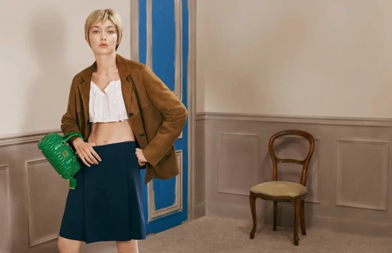 إطلالات النجوم
                        جيجي حديد بين التحرر والجرأة في MIU MIU 2026 LEATHERGOODS
                        
                            03 نيسان 2026