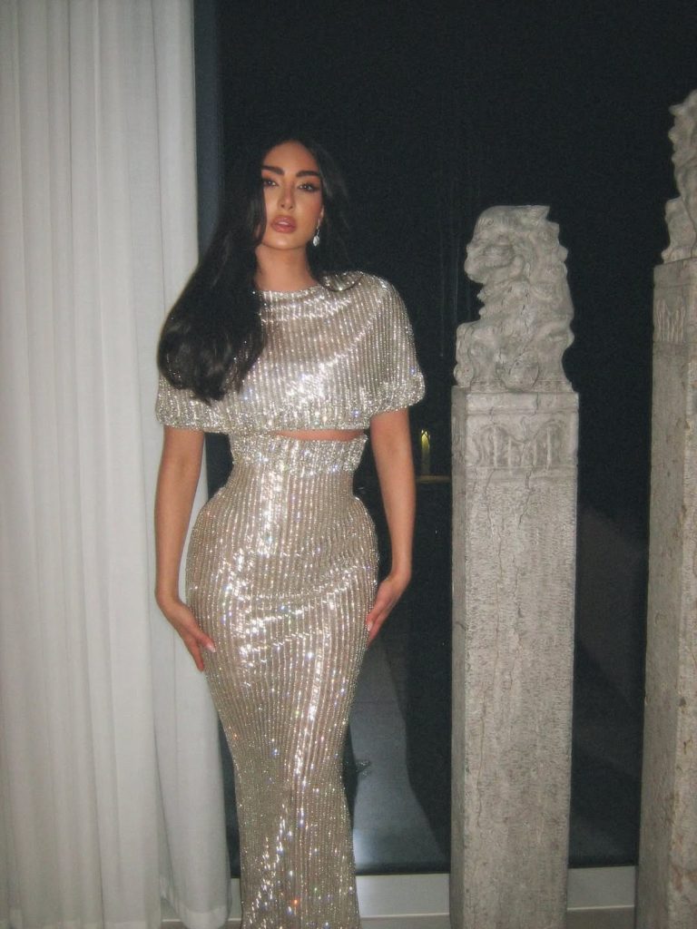 إطلالات النجوم
نور الغندور تعتمد صيحة الكورسيه الجذابة
06 نيسان 2026 إطلالات النجوم
نور الغندور تعتمد صيحة الكورسيه الجذابة
06 نيسان 2026