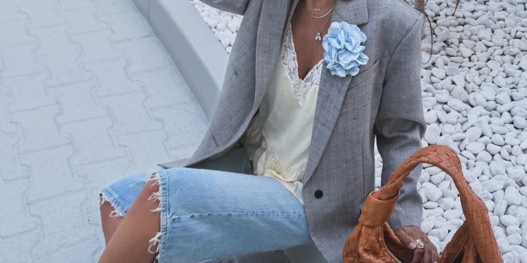 العنود بدر تغيّر قواعد تنسيق سروال الجينز بهذه الإطلالات الربيعية .. استلهمي منها العنود بدر تغيّر قواعد تنسيق سروال الجينز بهذه الإطلالات الربيعية .. استلهمي منها