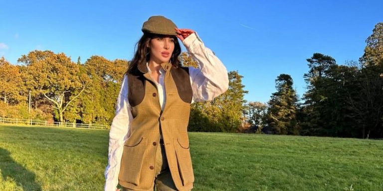 بين الأزياء الرياضية والكاجوال.. الأناقة العملية ترافق ياسمين صبري في أوقات الاسترخاء والسفر بين الأزياء الرياضية والكاجوال.. الأناقة العملية ترافق ياسمين صبري في أوقات الاسترخاء والسفر