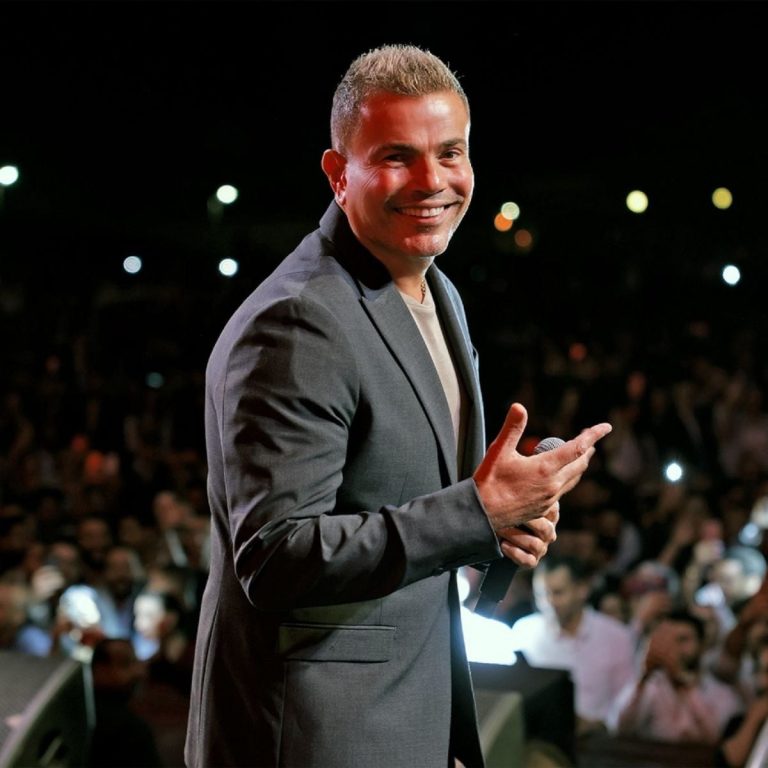 صدور حكم جديد في قضية عمرو دياب والشاب المصفوع