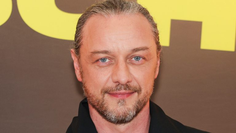 فيلم الإمبراطورية بودكاست قدم. جيمس ماكافوي