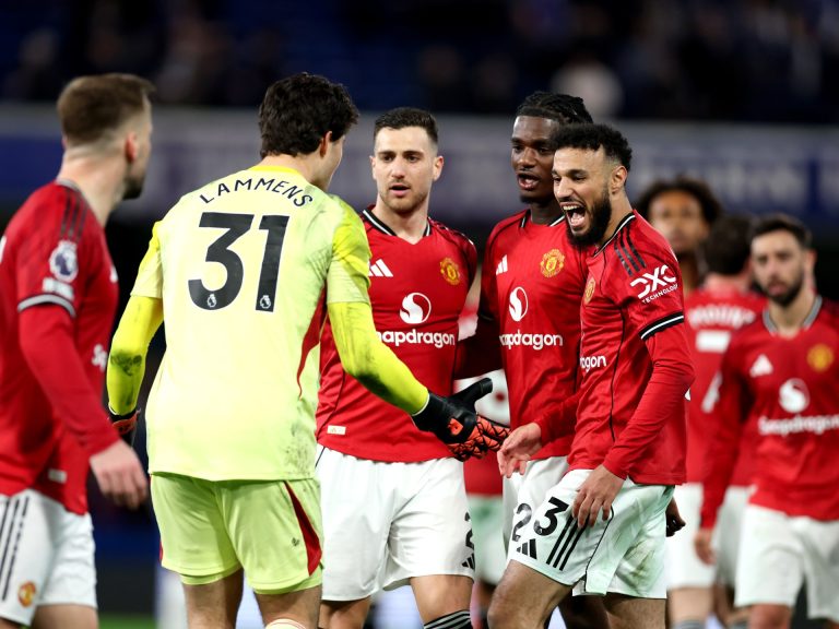 مانشستر يونايتد يسقط تشيلسي وبرايتون يعقد مهمة توتنهام | رياضة