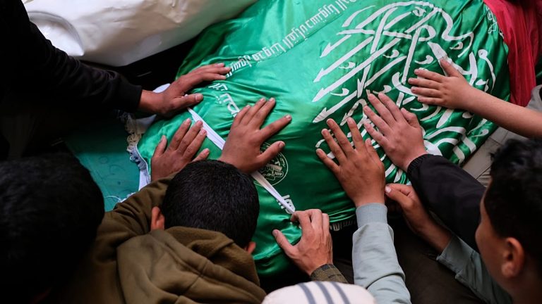 "الخطأ الفادح" الذي كشف عز الدين الحداد.. كيف وصلت إسرائيل إلى أحد أبرز قادة حماس في غزة؟