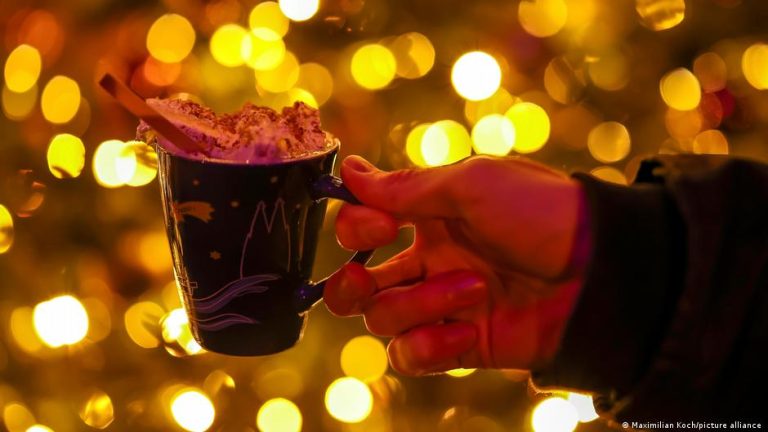 الكاكاو بديلًا عن القهوة… كيف تبدأ يومك بنشاط؟