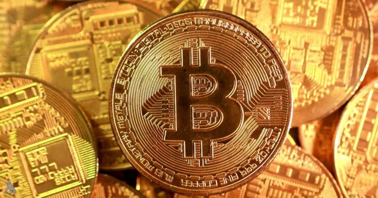 سعر بيتكوين يهبط لأدنى مستوى في 6 أسابيع